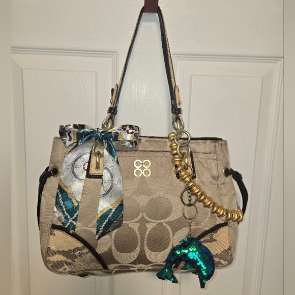 Coach Handbags - Coach Purse Faux Snakeskin details